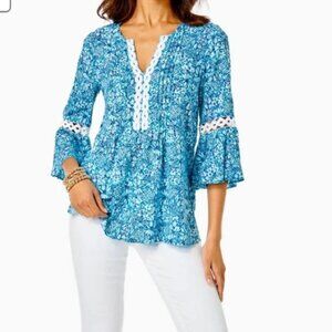 Lilly Pulitizer Hollie Tunic Top - Size Small - Cumulus Blue Blooming Together